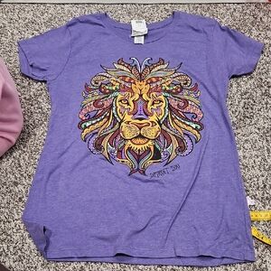 Purple Graphic Lion T-Shirt Detroit zoo women's large